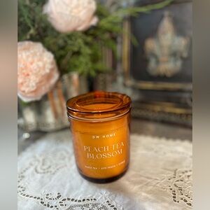 Peach Tea Blossom Southern Spring Fragrant 9 oz. Glass jar candle